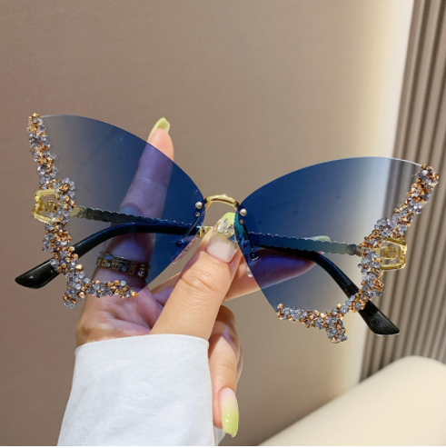 Load image into Gallery viewer, Diamond Butterfly Sunglasses
